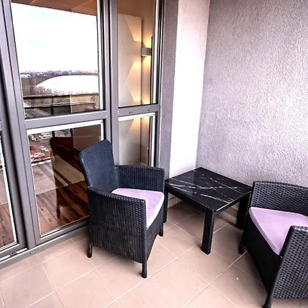 Sky View Santocka Apartamento *