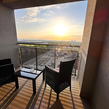 Sky View Santocka 아파트 슈체친